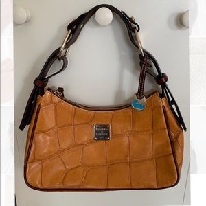 2000s DOONEY AND BOURKE BROWN LEATHER SHOULDER BAG
